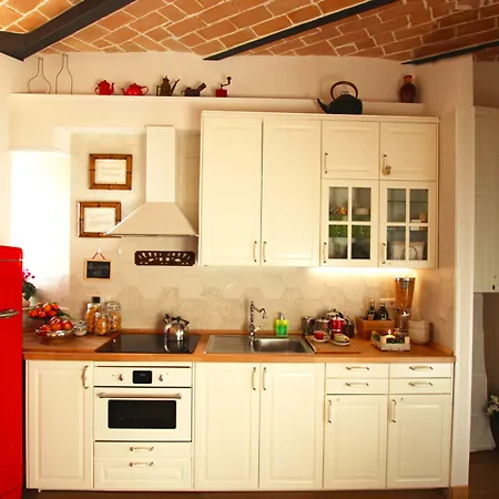 Campanella3 فندق مبيت وإفطار 4*